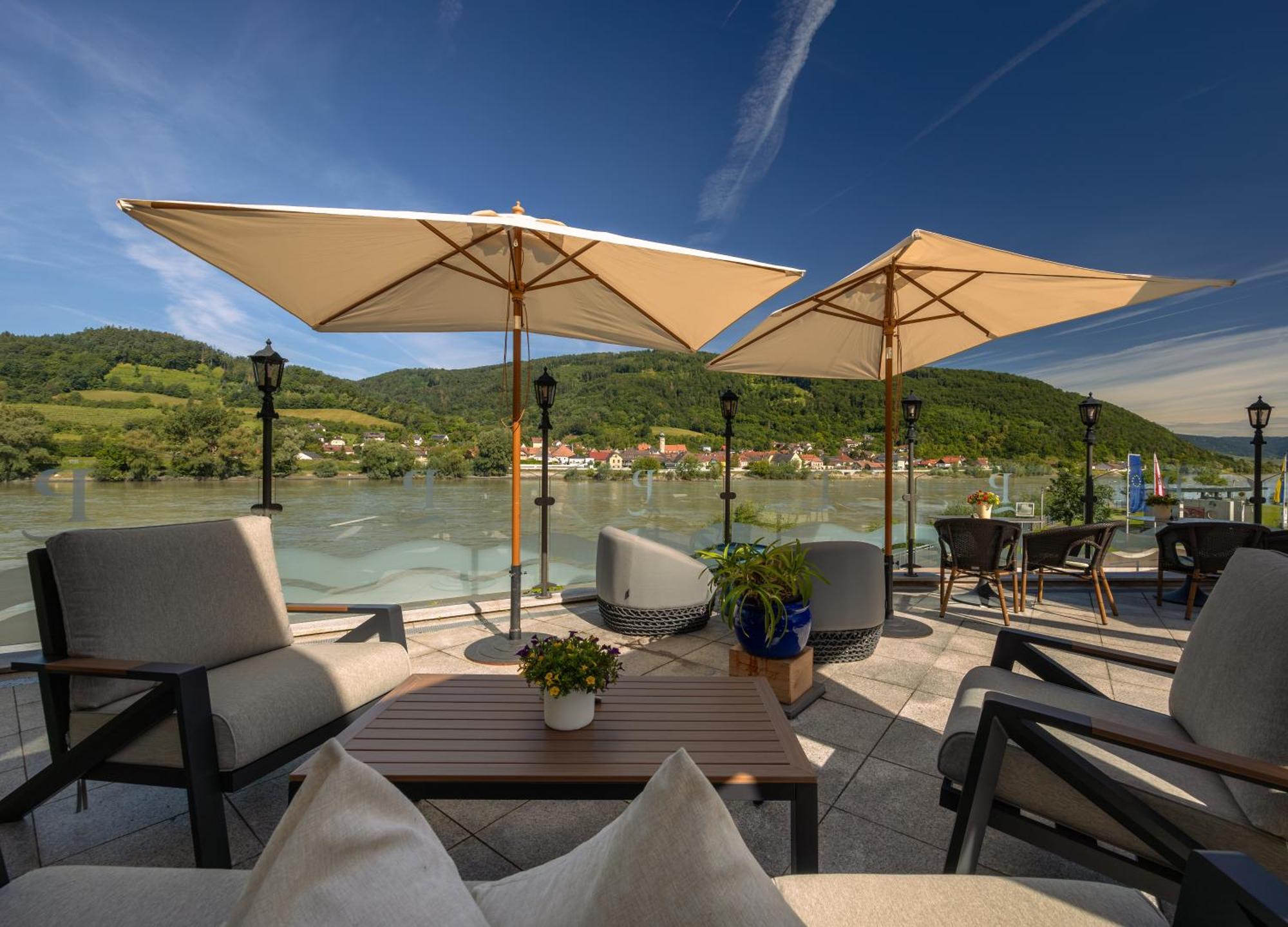 Romantikhotel Residenz Wachau Aggsbach 외부 사진